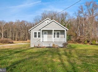 52 N Dupont Rd, Carneys Pt, NJ 08069