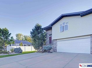 2039 N 153rd Ave, Omaha, NE 68116