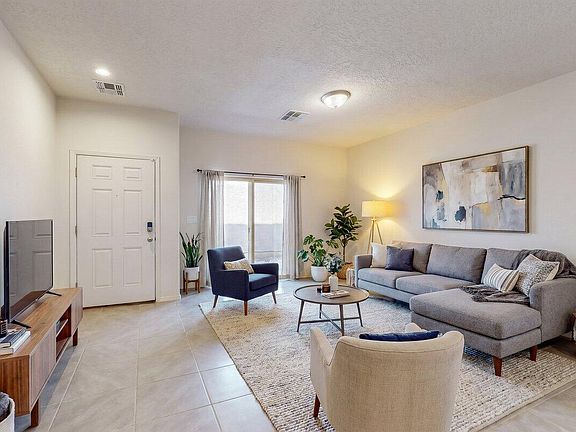 5th image of 1820 Villa Contesa Loop NW