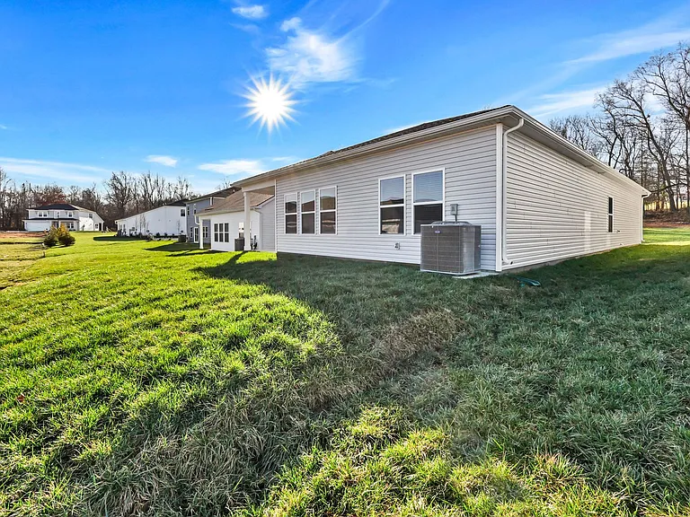 2356 Woodmeadow Dr — Photo 26