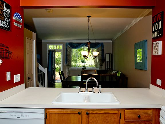 4th image of 5509 Liam Ct