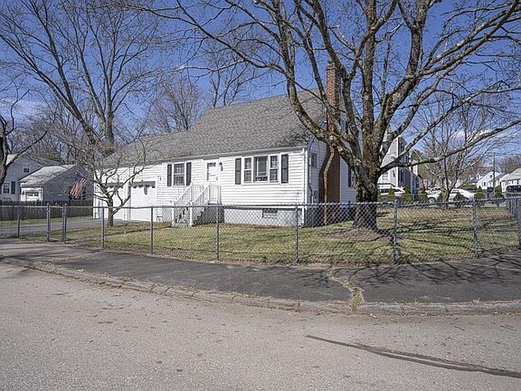 2nd image of 12 Lincoln Ave