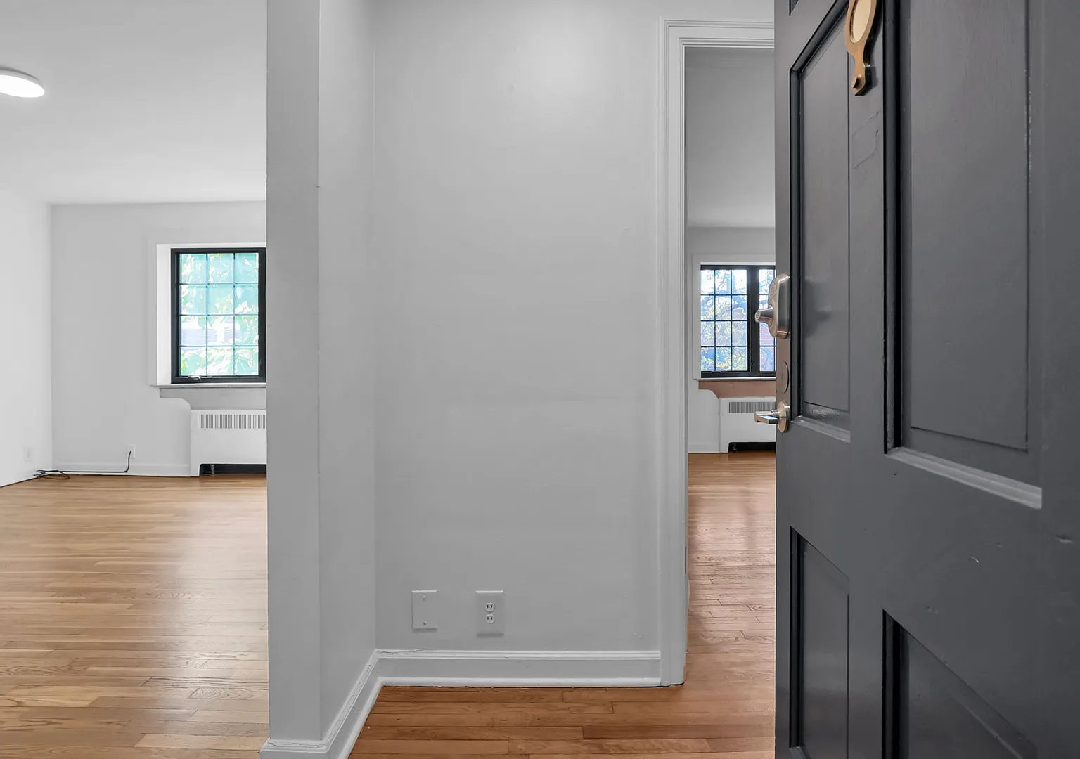 451 East Town Street - 107 - Unit 107 — Photo 2
