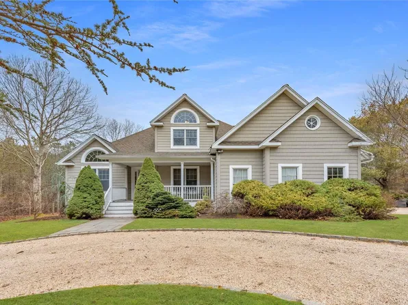 50 Lakeside Lane, Westhampton, NY 11977