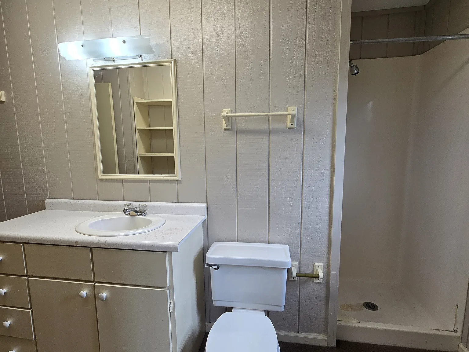 1 bed, 500 sqft, $1,000 — Photo 4