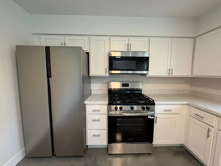 6550 S Old Village Rd — Photo 12