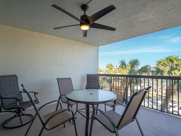 3200 Gulf Blvd #208 — Photo 40
