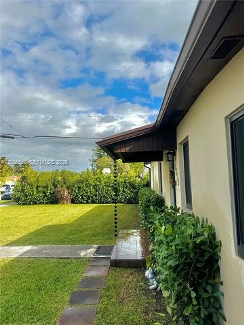 8310 SW 37th St # 8310, Miami, FL 33155 — Photo 3