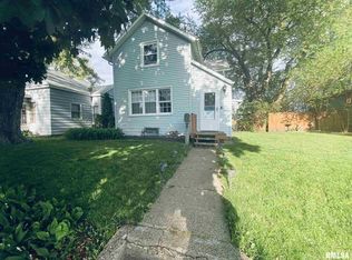 2019 N Garfield St, Clinton, IA 52732