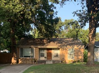 1006 S Britain Rd, Irving, TX 75060