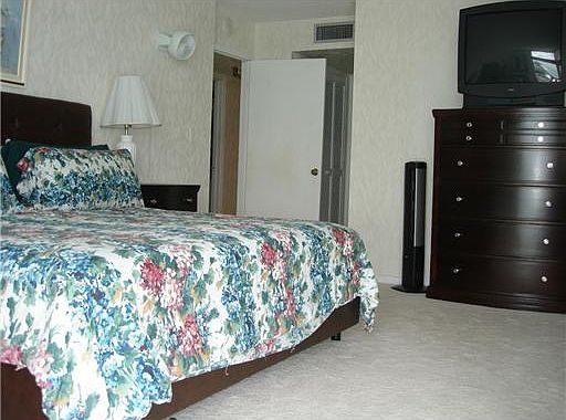 5th image of 1370 S OCEAN Boulevard #PH02