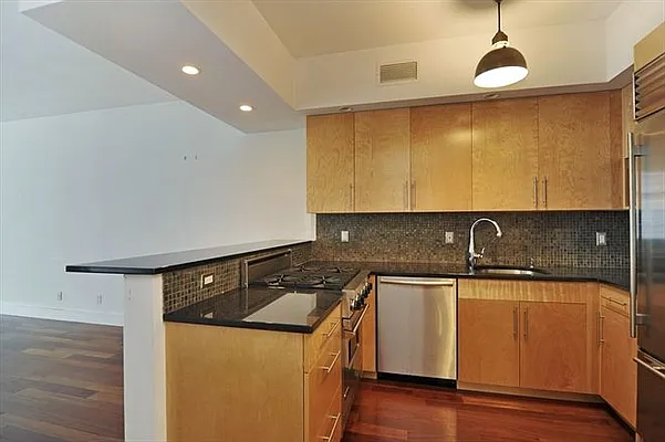 Rented by Compass | media 7