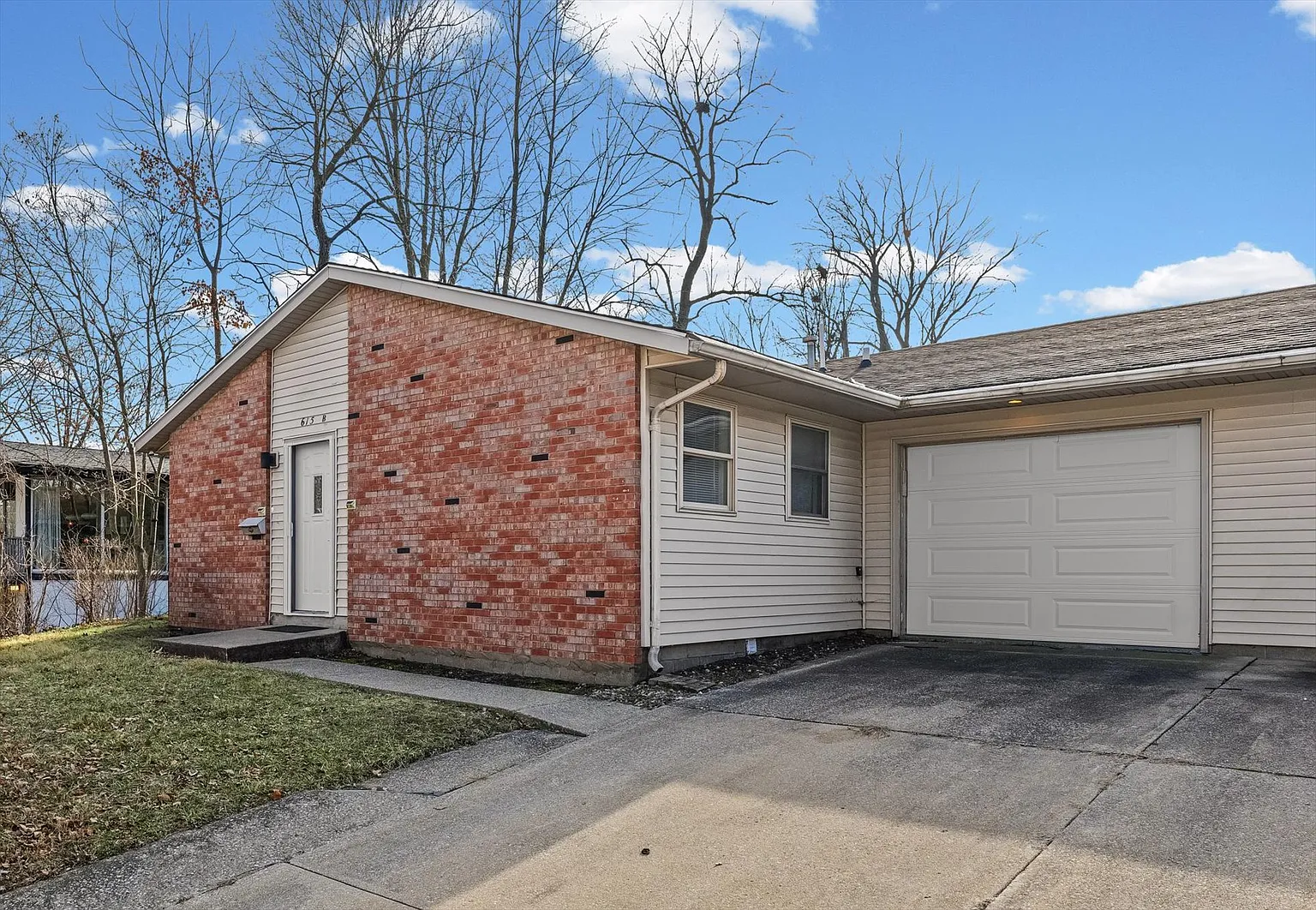 615 E Colorado Ave #B photo 1