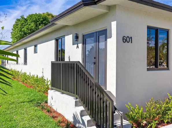 601 NW 3rd Ave #A, Hallandale, FL 33009