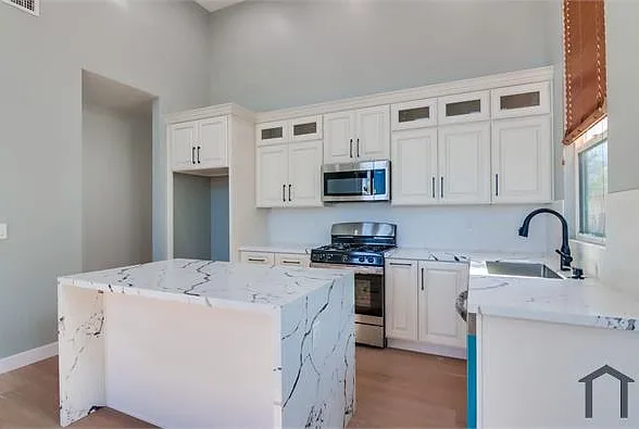 3336 Altadena Ave — Photo 18