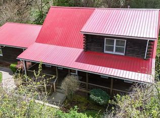 250 Hebron Rd, Saint Marys, WV 26170