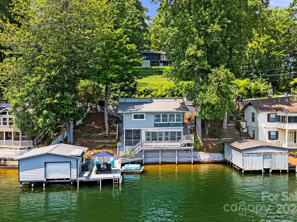 462 Charlotte Dr, Lake Lure, NC 28746