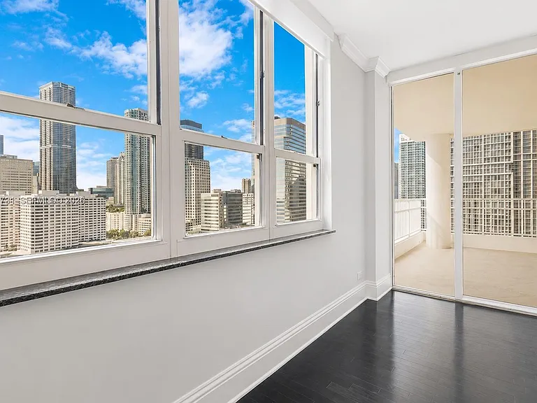 701 Brickell Key Blvd #2103 — Photo 5