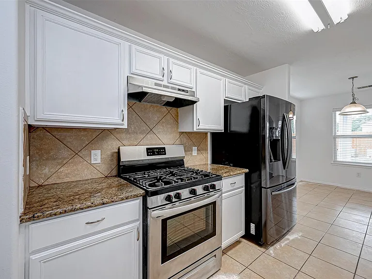 6906 Anson Point Ln — Photo 13