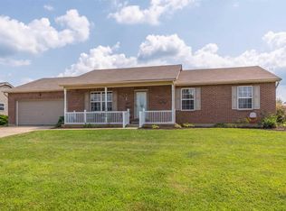 6048 Sean Cir, Blanchester, OH 45107