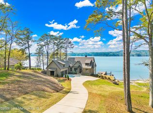 2082 River Oaks Dr, Jacksons Gap, AL 36861