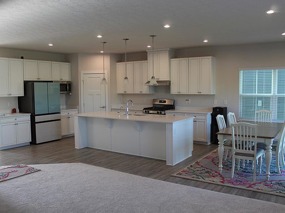 2nd image of 2854 Simsbury Ln