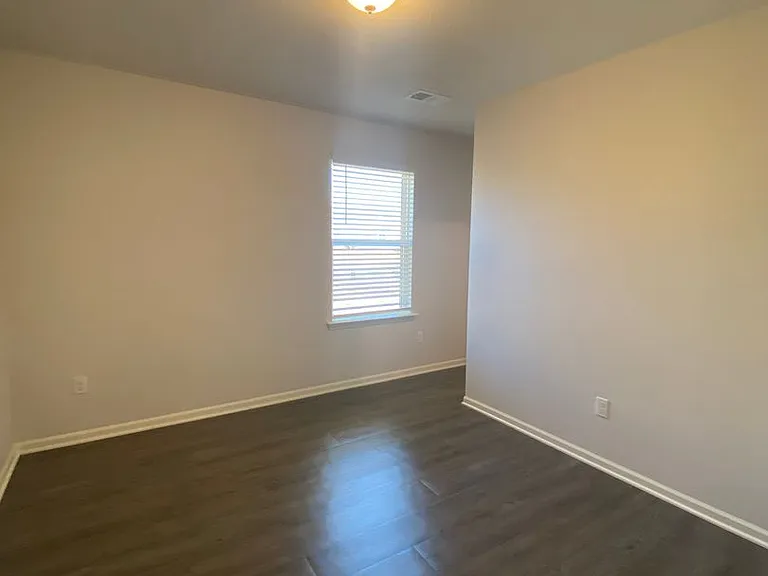 21302 W 215th Pl — Photo 17