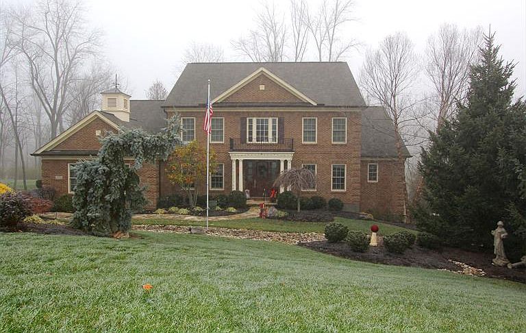 Stunning Estate Home!