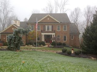 3881 Beacon Woods, Cleves, OH 45002