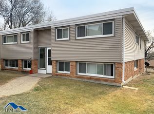 1025 Delmar Ct #3, Minot, ND 58703