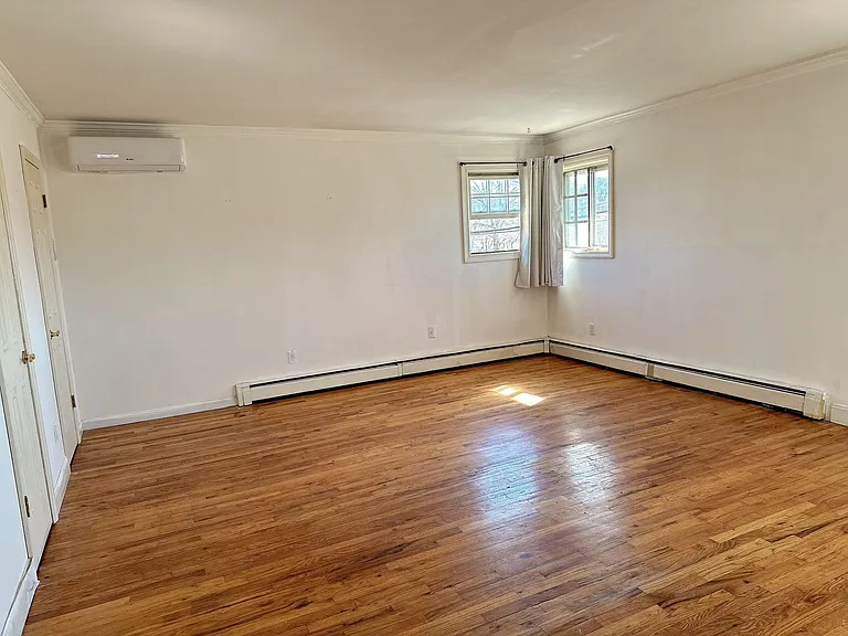 379 Old Town Rd — Photo 12