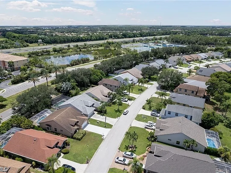 17791 Castle Harbor Dr — Photo 36