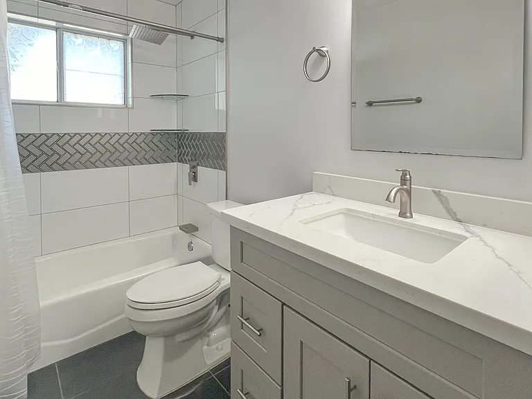 1415 S Oakley Pl — Photo 18