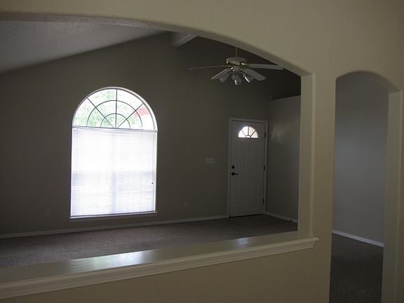 3rd image of 1719 Gambel Quail Dr