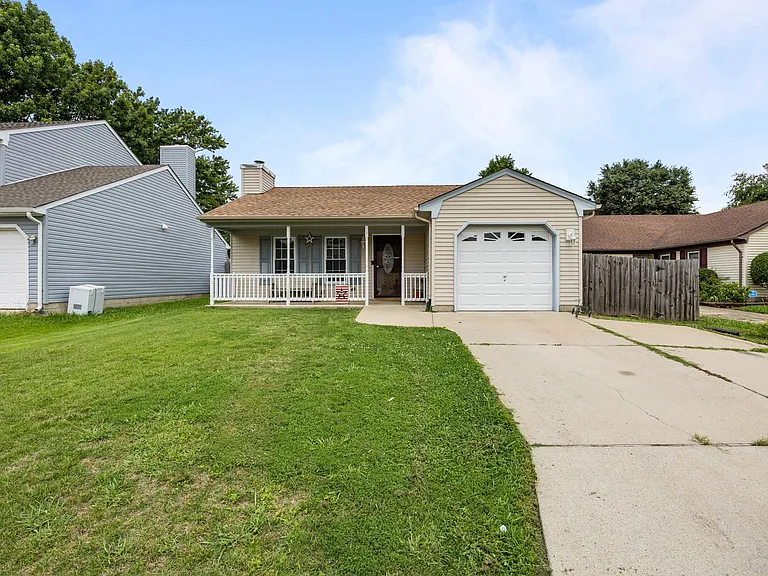 4112 Stillwood Ct — Photo 1