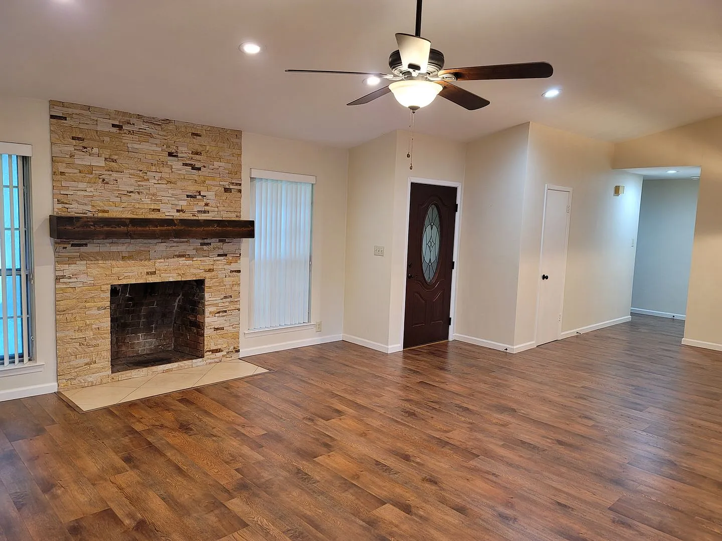 Spacious & Updated — Photo 2