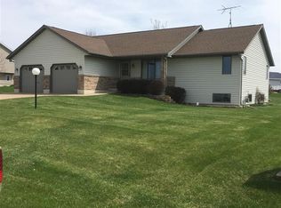 105 Tower Dr, Orangeville, IL 61060