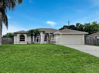 3029 SE Wake Rd, Port Saint Lucie, FL 34984