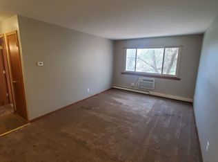 700 E North St. (10 Unit), Waukesha, WI 53188