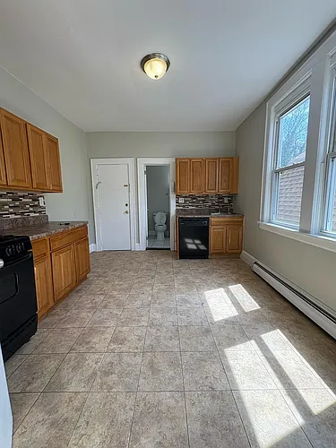 110 Eastern Pkwy #3R Photo 1 110 Eastern Pkwy #3R Photo 1