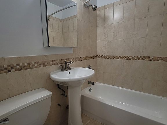 3rd image of 330 E 54th St APT 2