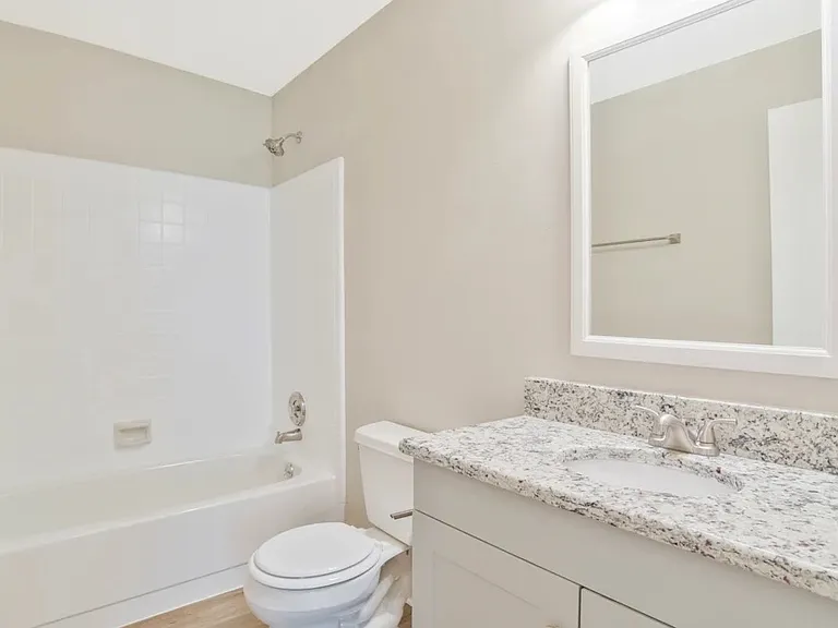 2312 Dunbury Ct — Photo 3