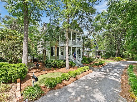 4th image of 102 Lowndes Ln