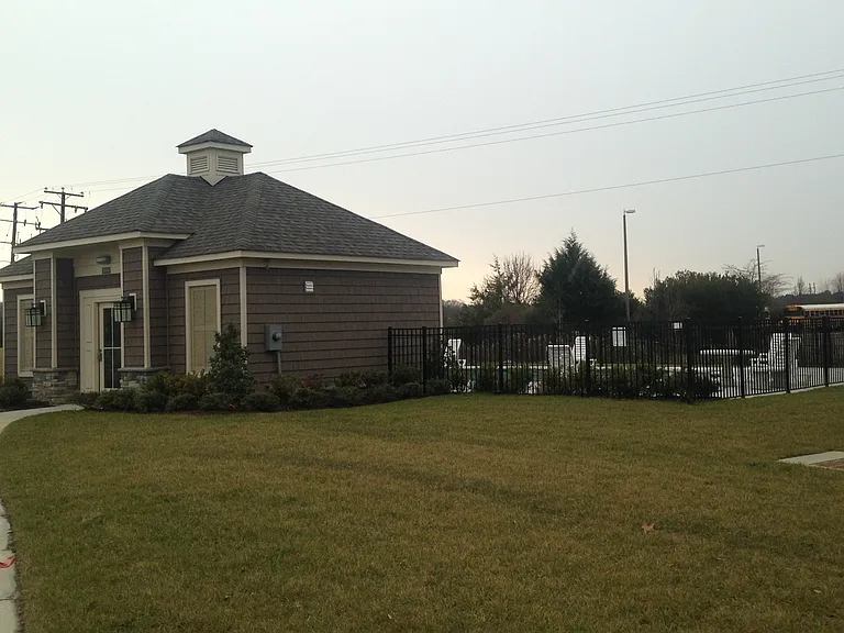 516 Abelia Way — Photo 28
