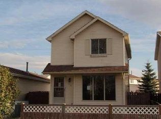 90 SW Abalone Cres NE, Calgary, AB T2A6X8