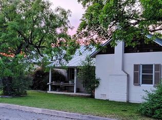 301 W 6th St, Del Rio, TX 78840