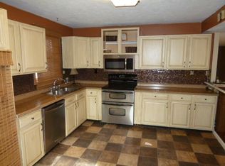 1501 SE Riverside Dr, Evansville, IN 47713