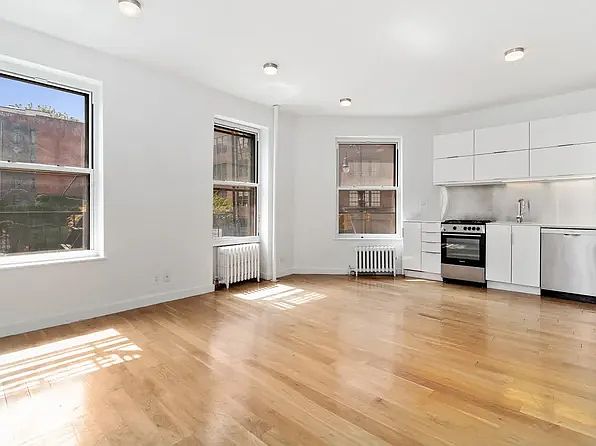1st image of 48 Bedford St #6A
