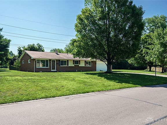 2nd image of 500 Clareridge Ln