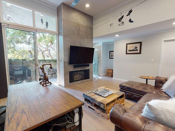 5th image of 4776 S La Villa Marina Unit G